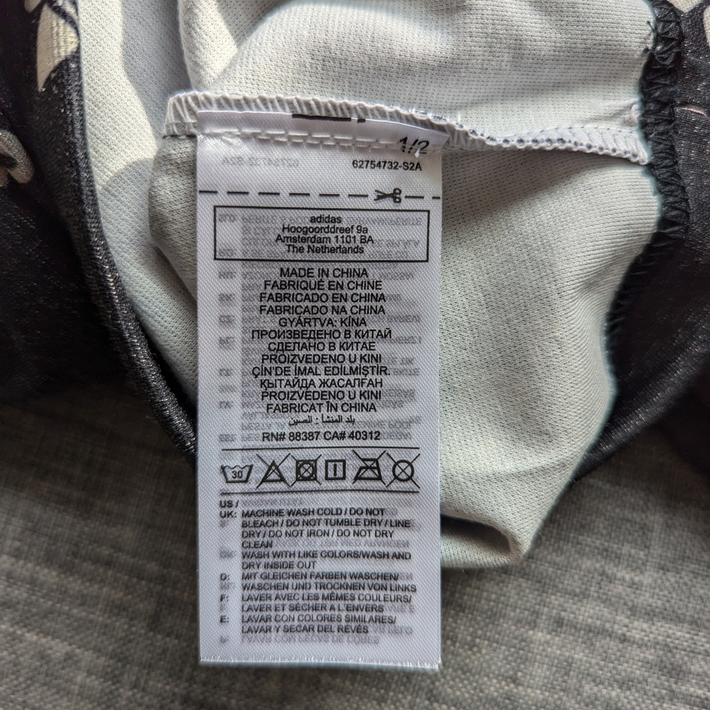 Adidas Originals Logomania Black Long Sleeve Crop Top - Picture 5 of 6